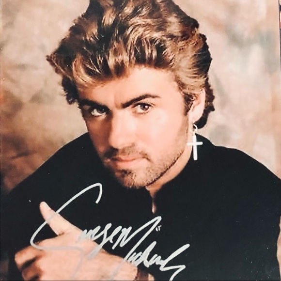 GEORGE MICHAEL Vintage Signed 8X10 Framed Photo - Picture 3 of 7
